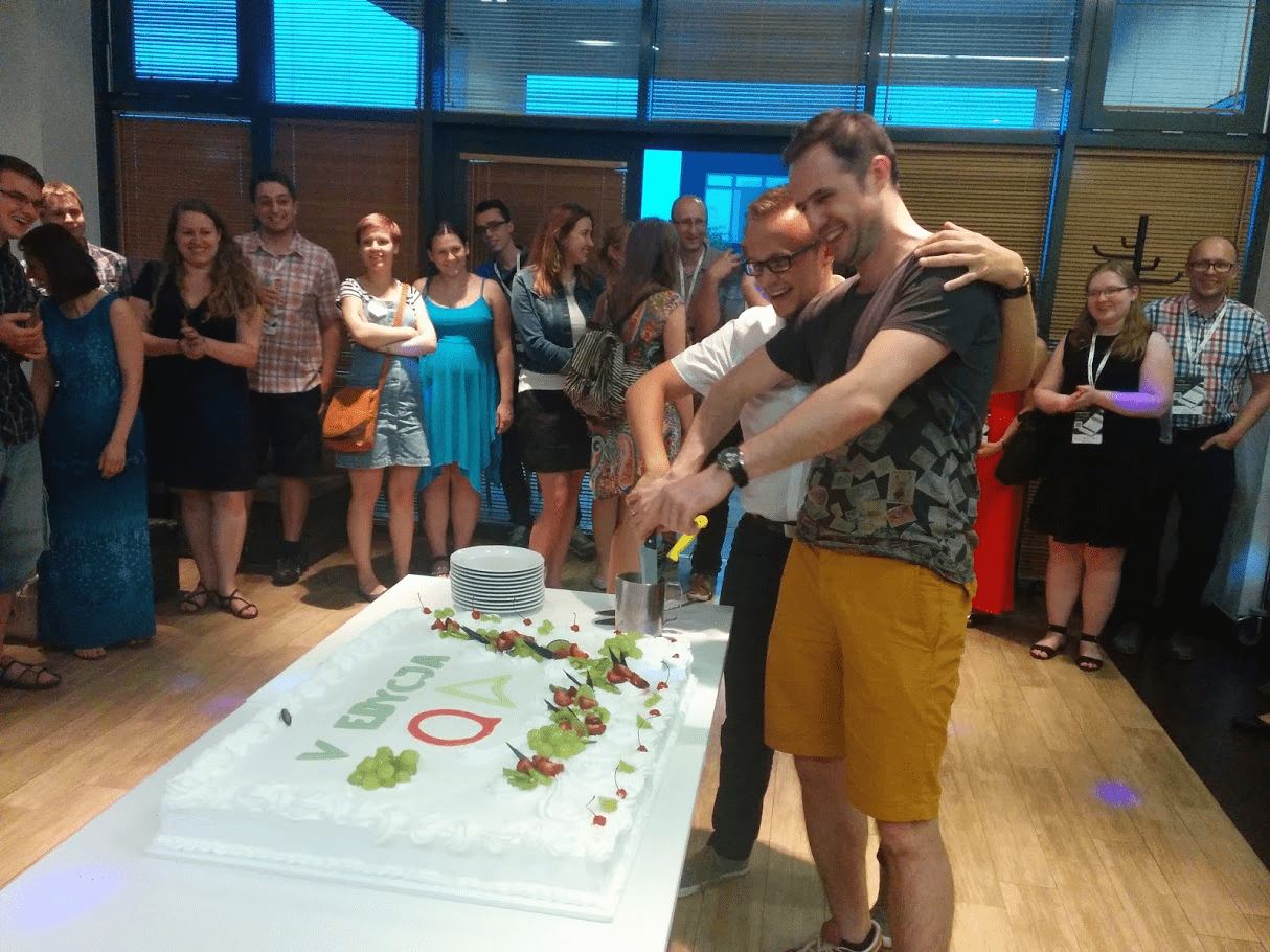 5th edition Quality Excites - celebration cake and organizers